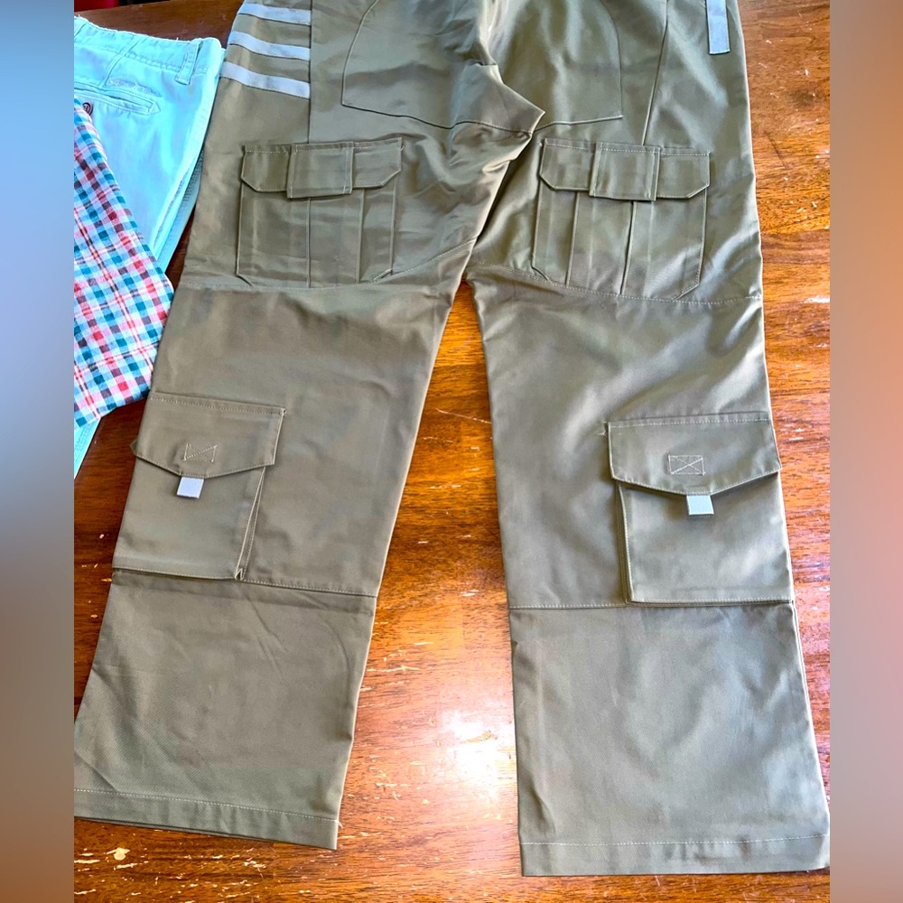 Multi-Pockets Pant - image 4